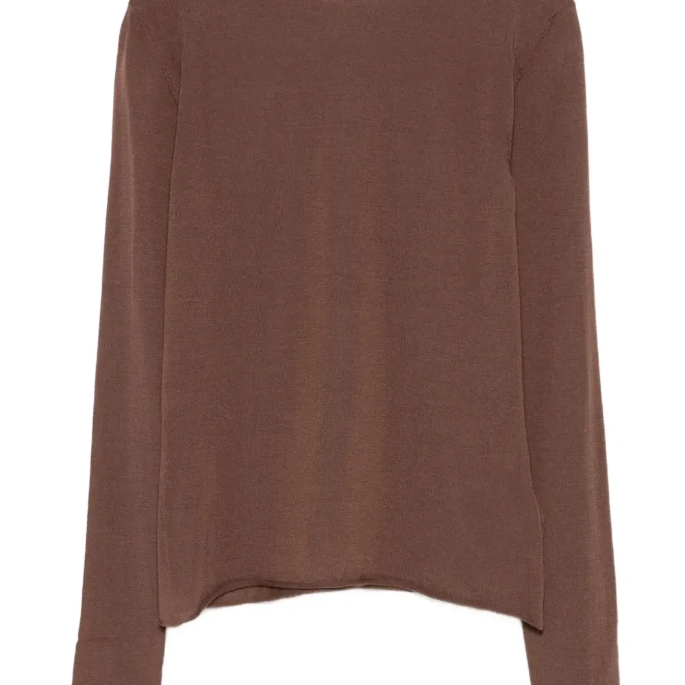 Топ с длинными рукавами