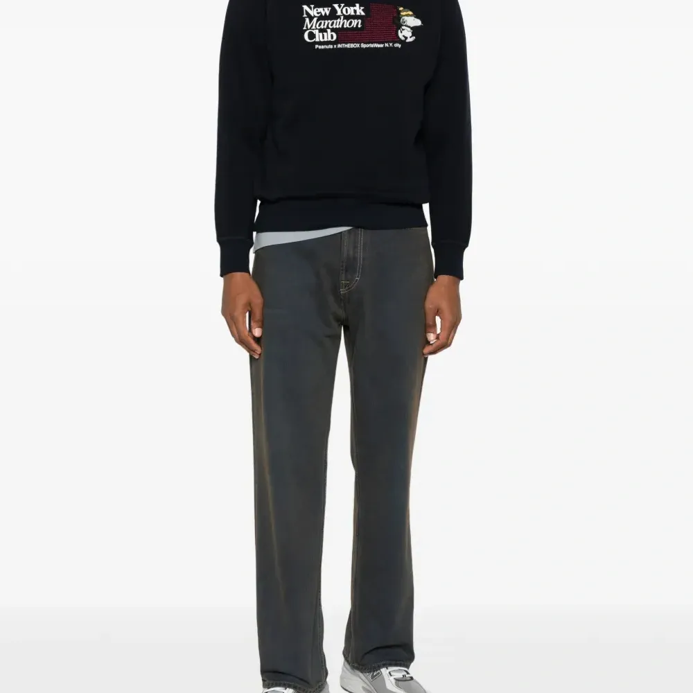 Толстовка с вышивкой из коллаборации с Peanuts Толстовка с вышивкой из коллаборации с Peanuts