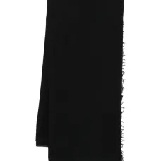 Шерстяной шарф с бахромой