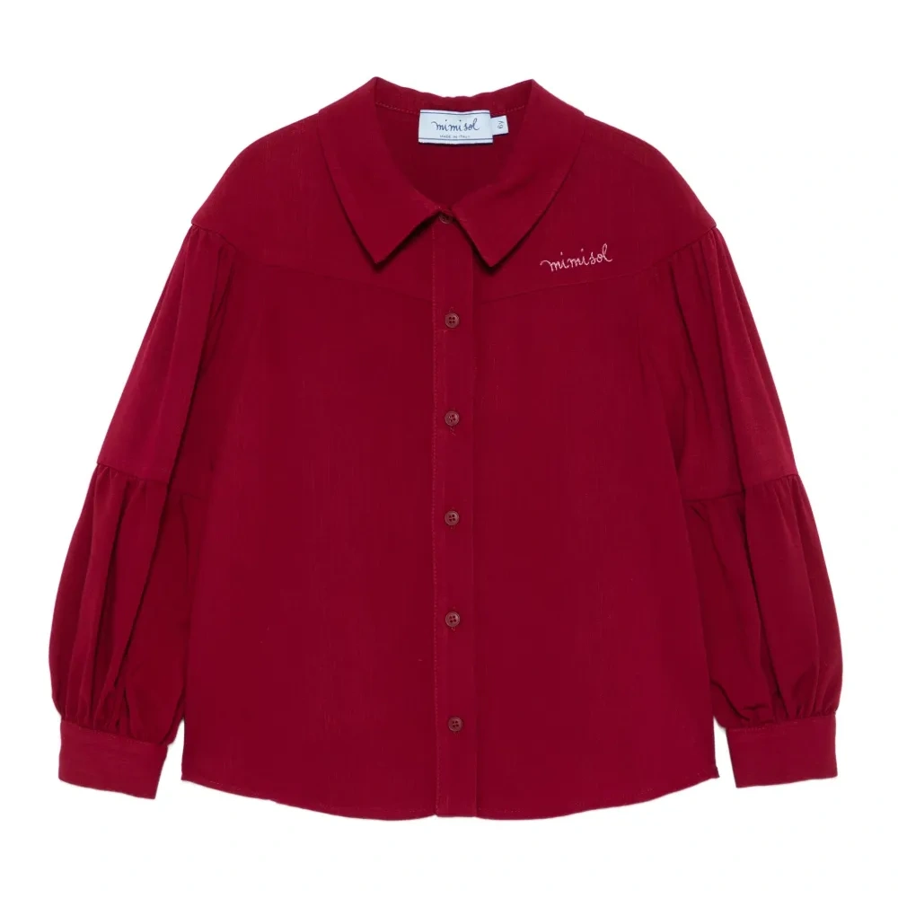 Рубашка с вышитым логотипом