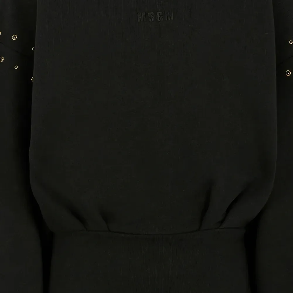 Декорированное платье