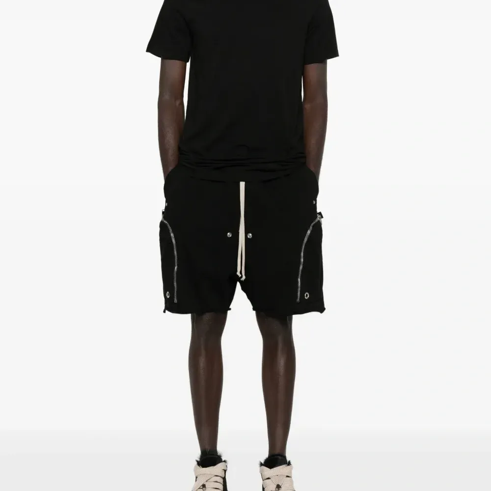 Футболка с завязками