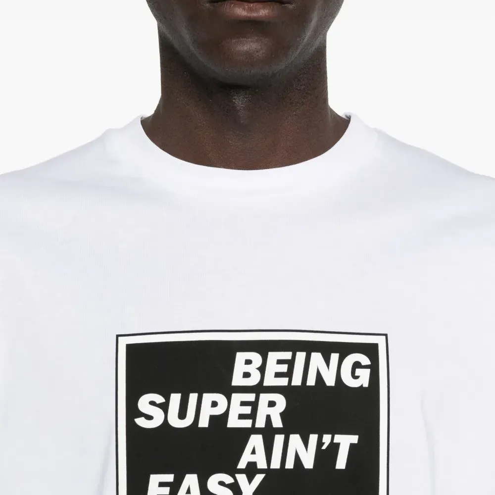 Футболка с графичным принтом