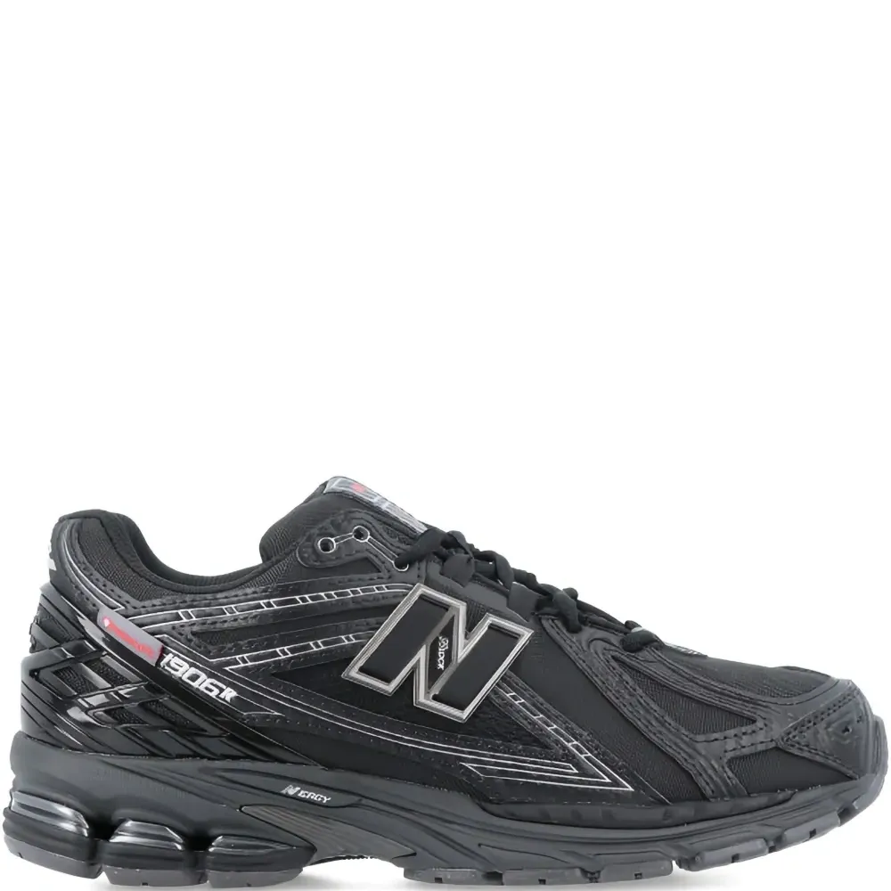 Кроссовки из замши 1906R