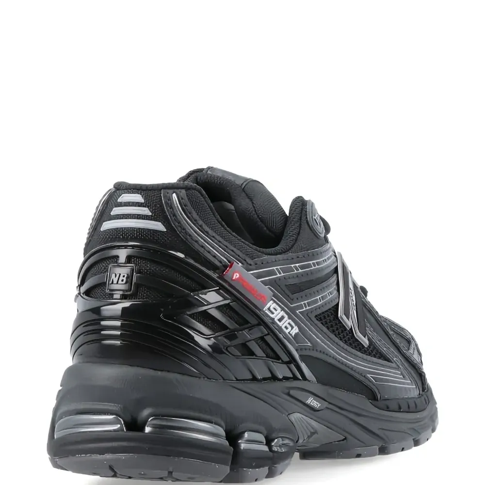 Кроссовки из замши 1906R