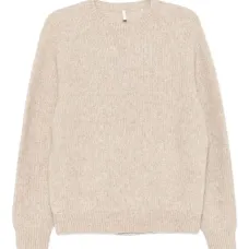 Свитер в рубчик