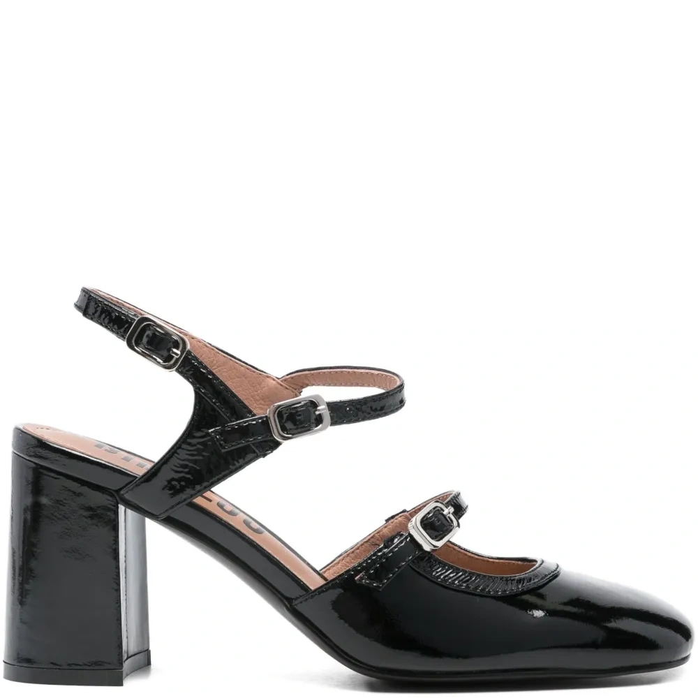 Кожаные туфли на каблуке