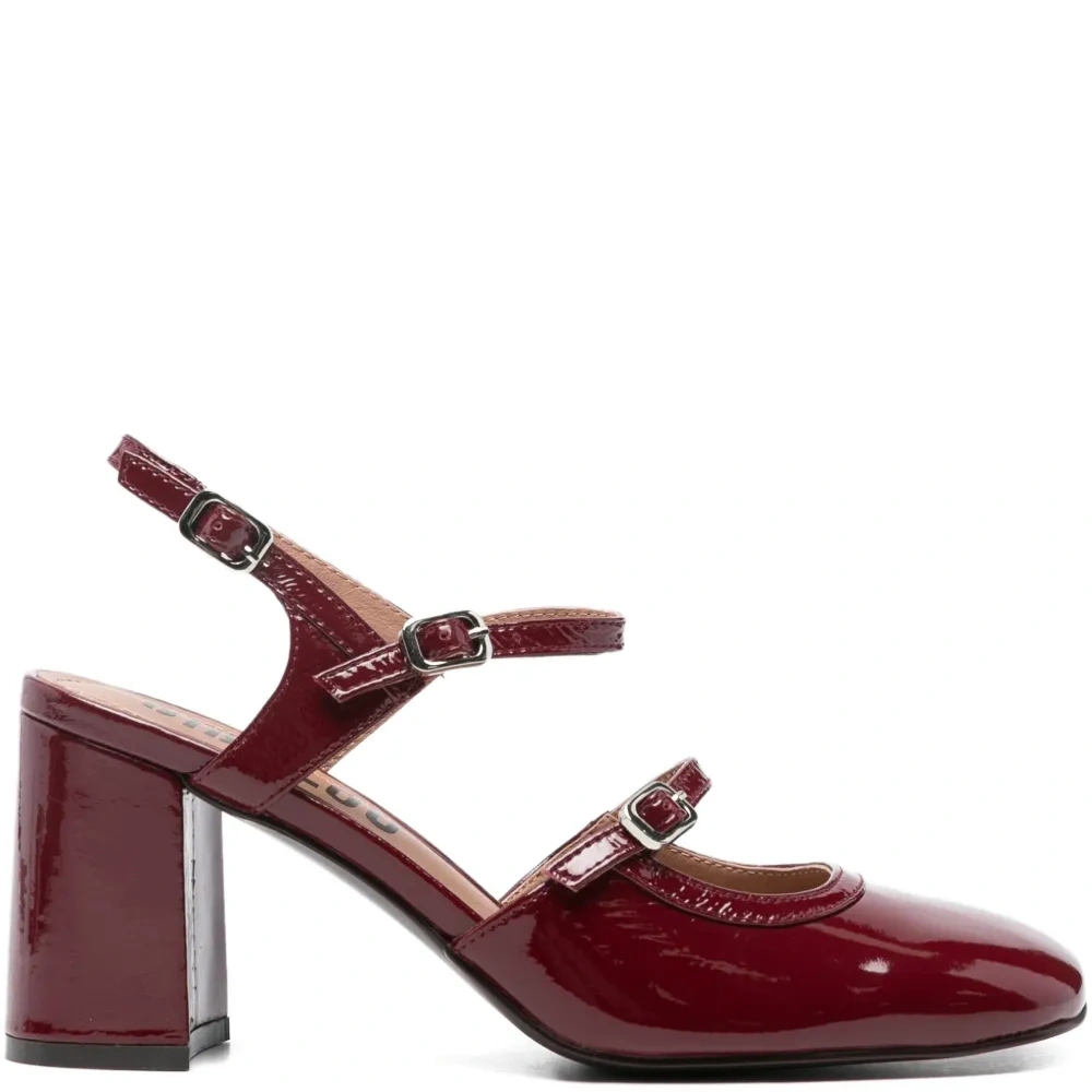 Кожаные туфли на каблуке