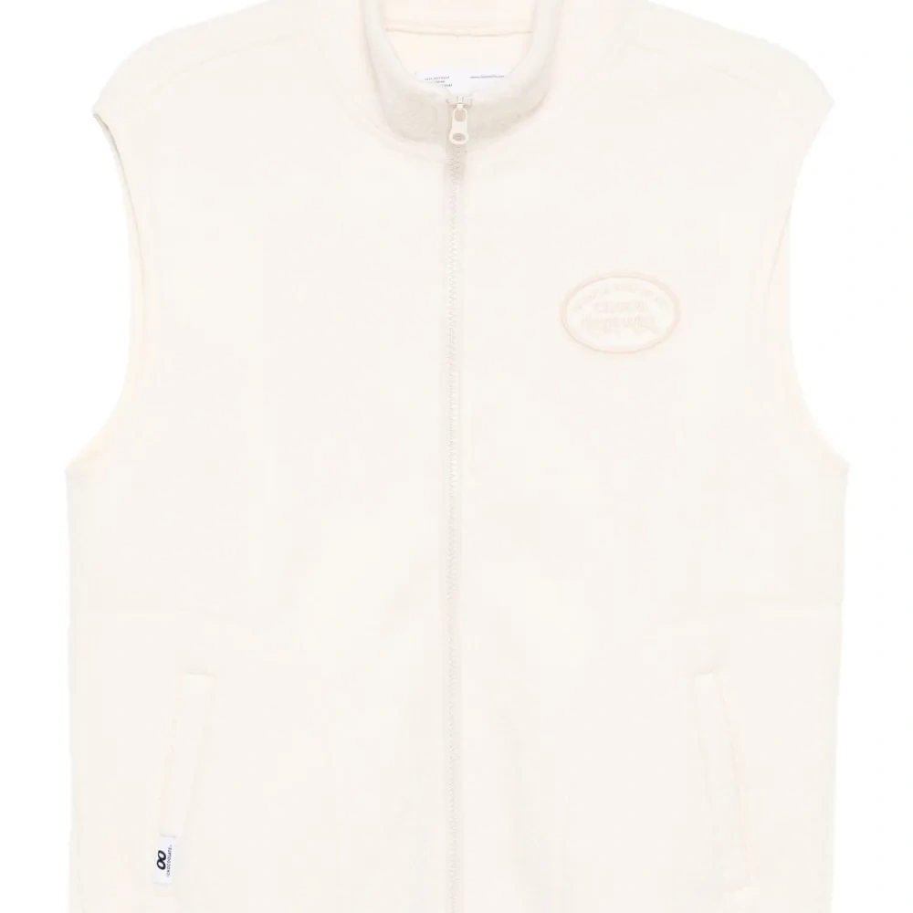 Куртка без рукавов