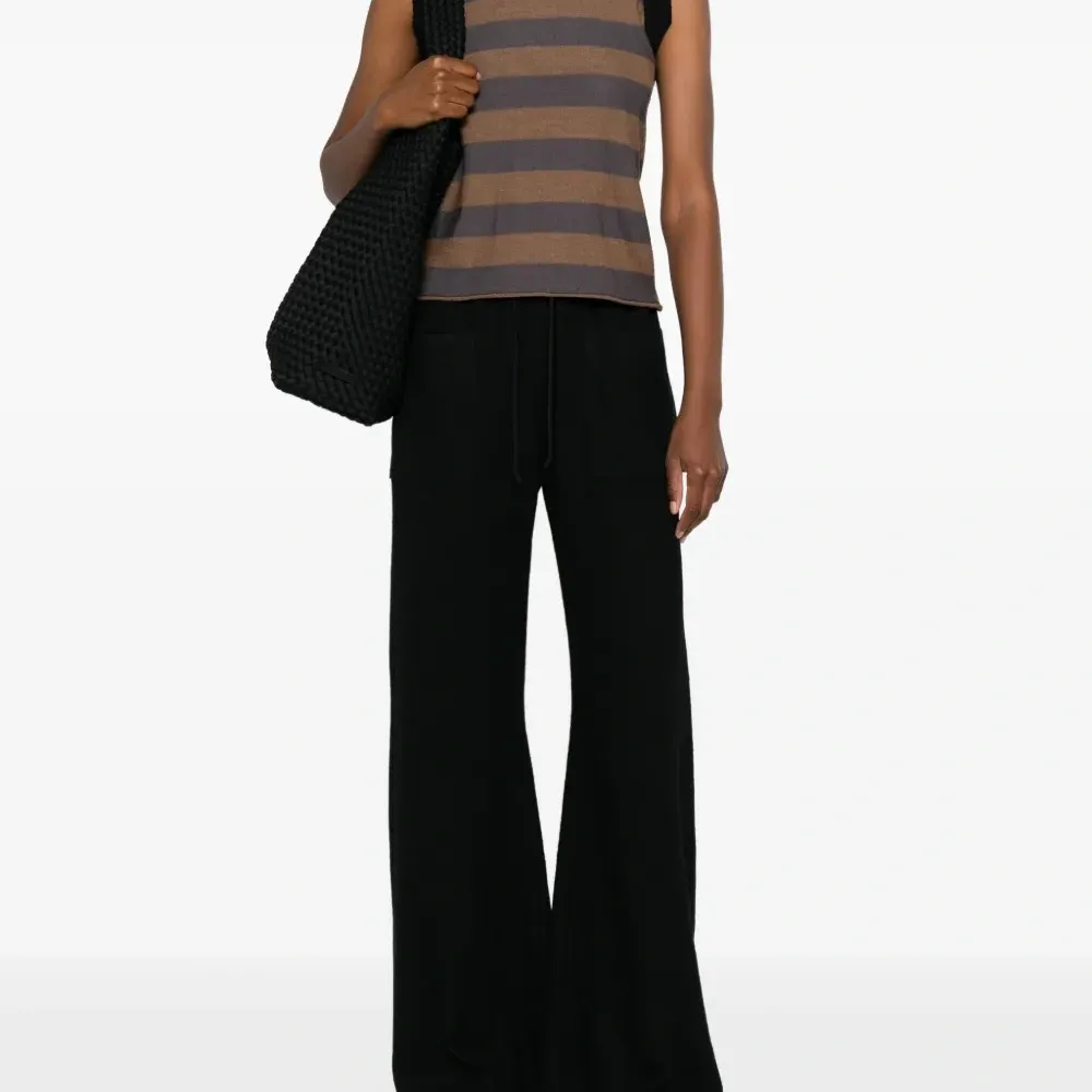 Полосатый топ без рукавов