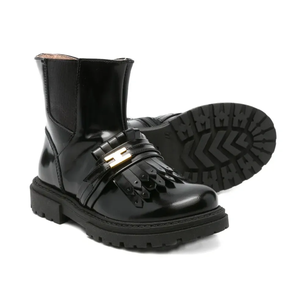 Ботинки с бахромой