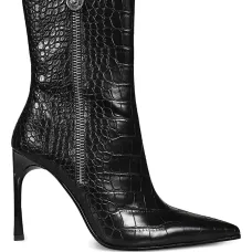 Ботильоны с тиснением под кожу крокодила