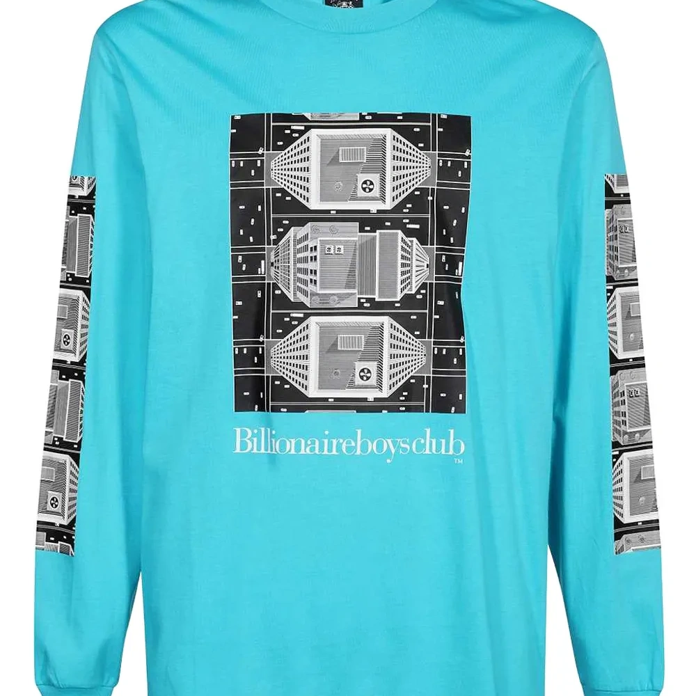 Футболка с принтом и длинными рукавами