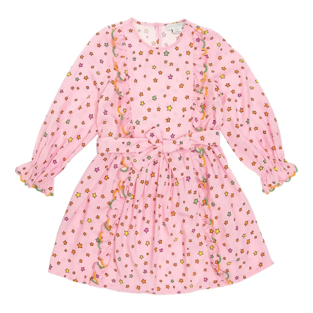 Платье с оборками и узором