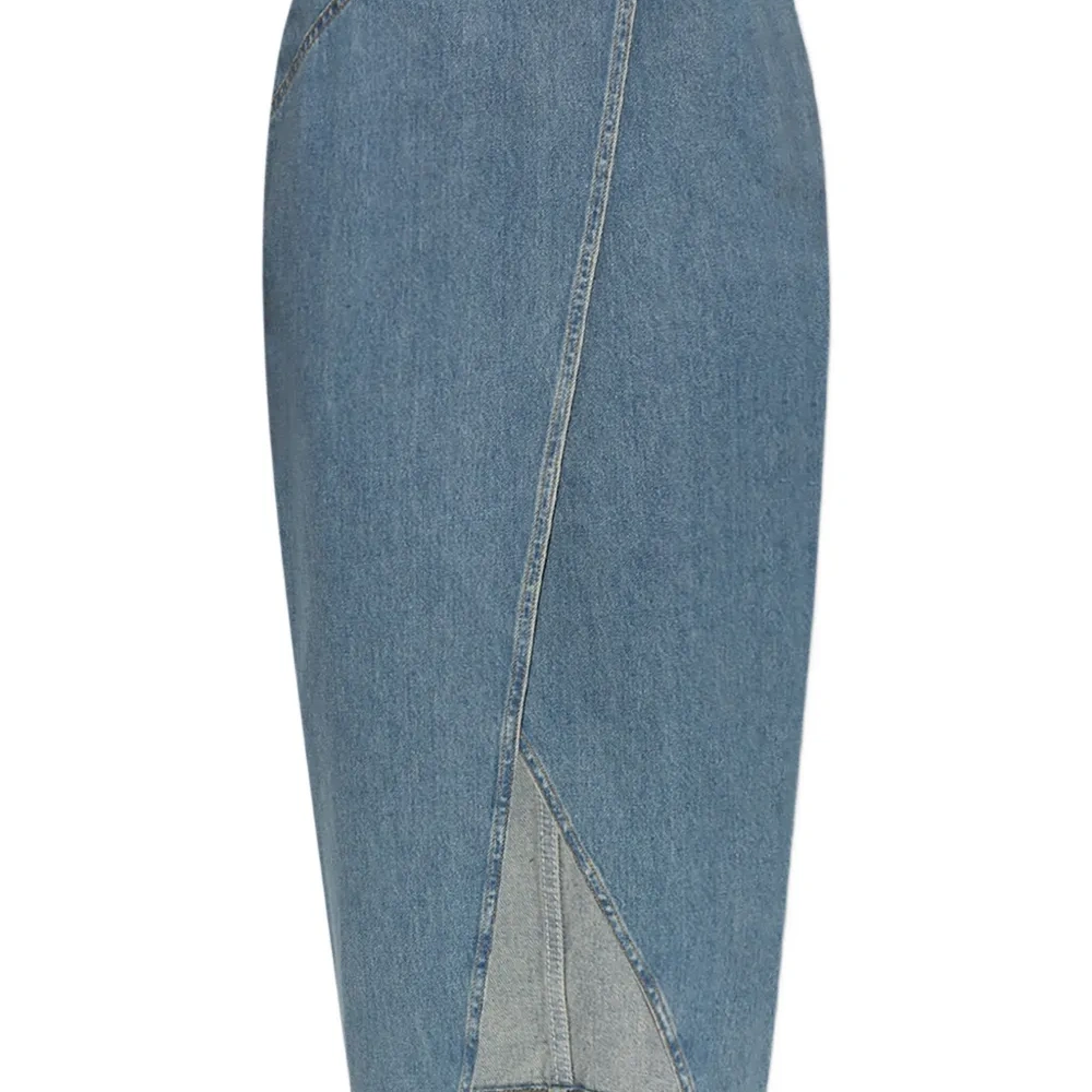 Джинсовая юбка асимметричного кроя