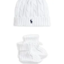 Комплект из шапки и пинеток фактурной вязки