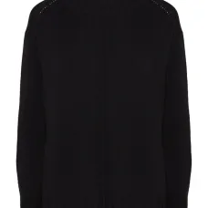 Вязаное изделие с высоким воротом