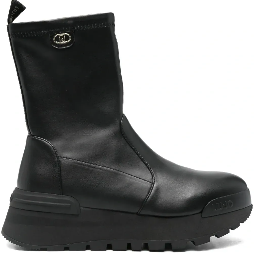 Ботильоны на платформе в виде носков