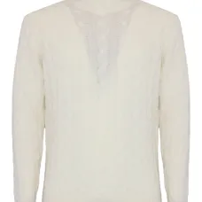 Свитер фактурной вязки с высоким воротником