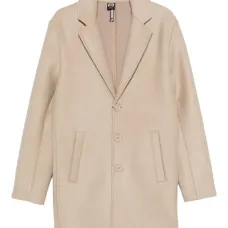 Пальто с заостренными лацканами