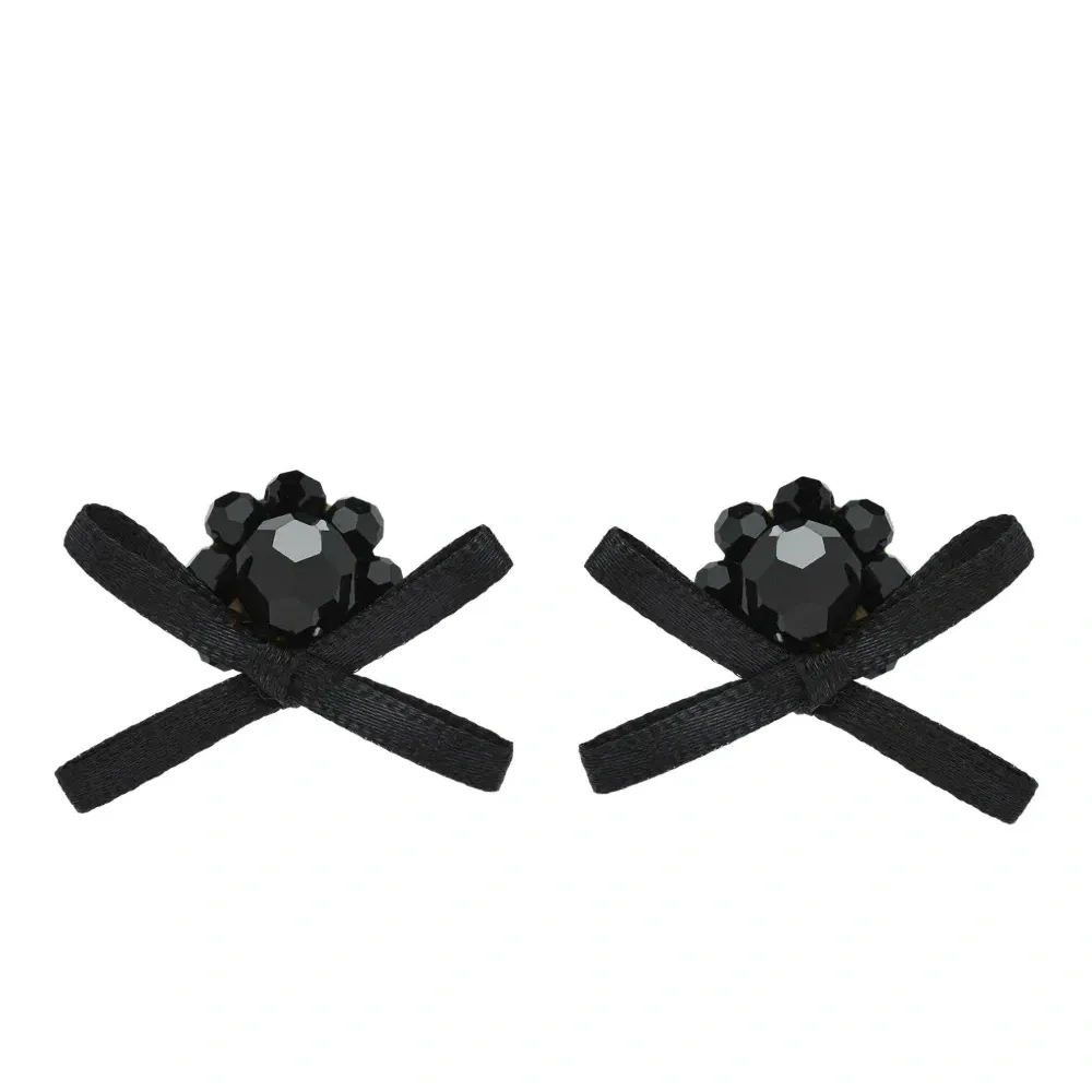 Серьги с инкрустацией кристаллами