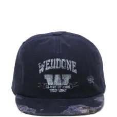 Кепка с эффектом потертости и логотипом