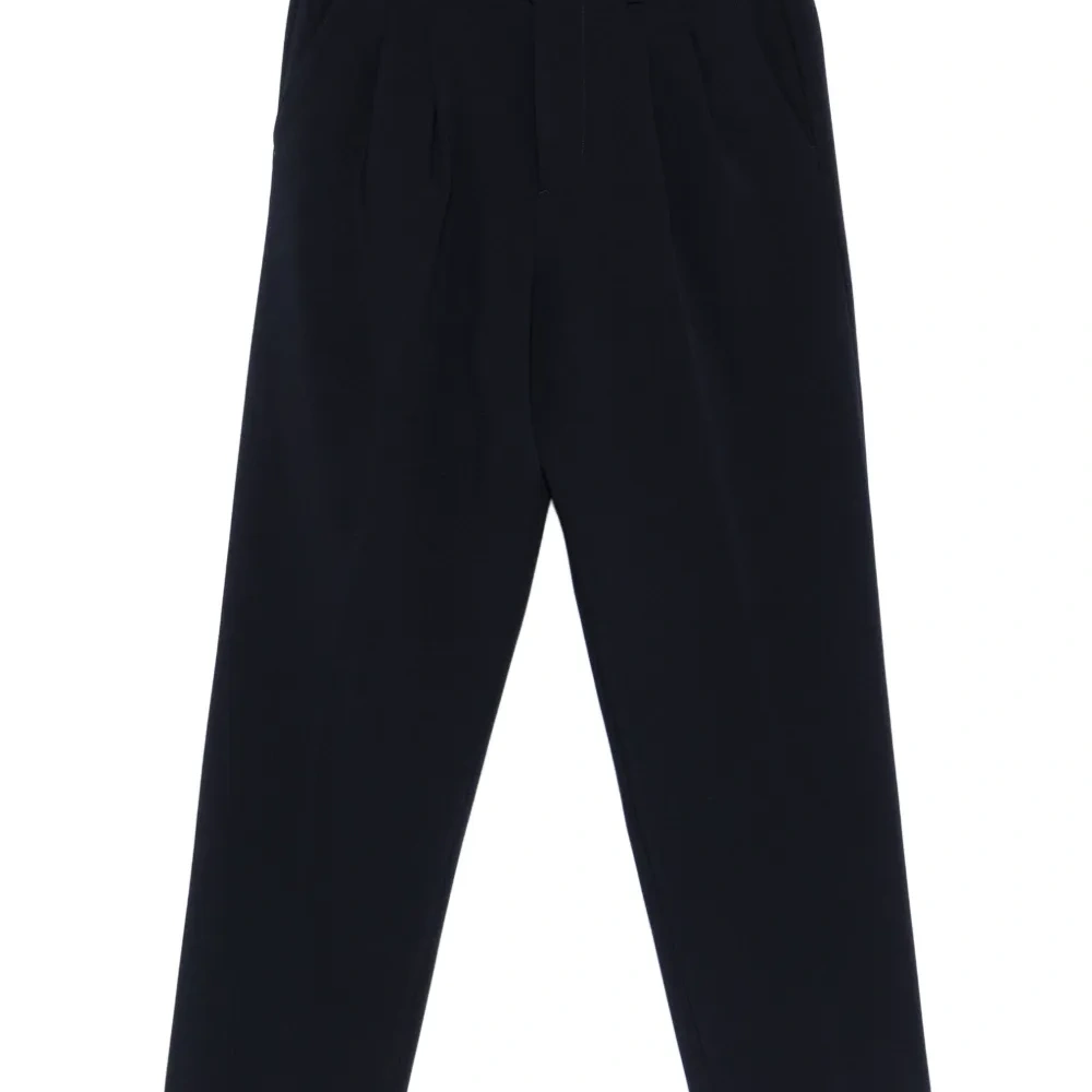 Брюки прямого кроя со складками