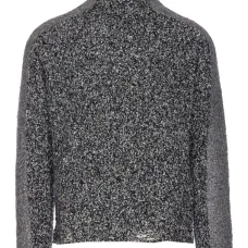 Шерстяной свитер с высоким воротником