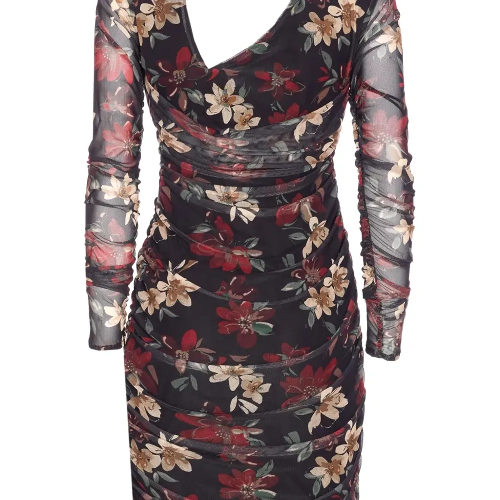 Платье с длинными рукавами и цветочным принтом