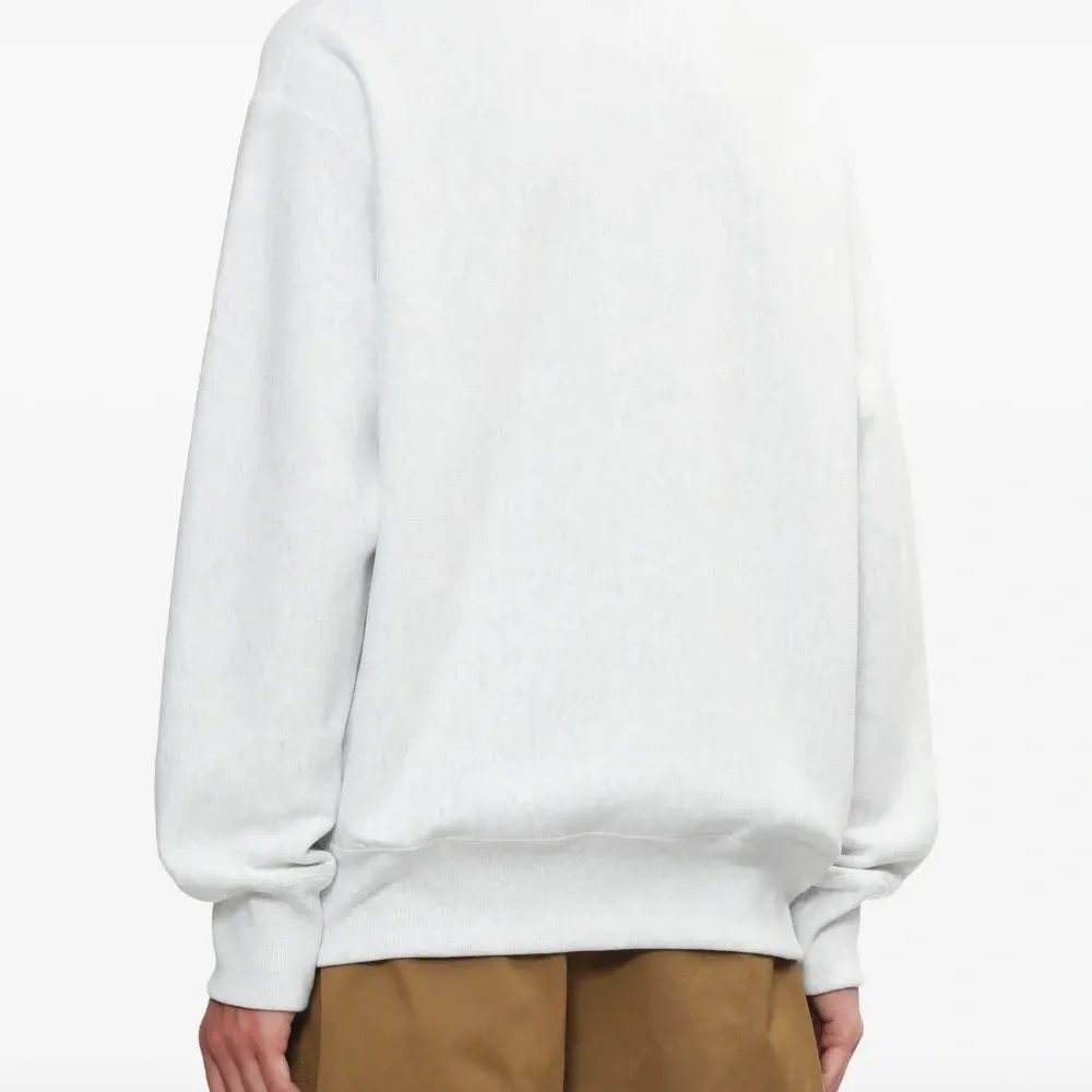 Толстовка с графичным принтом