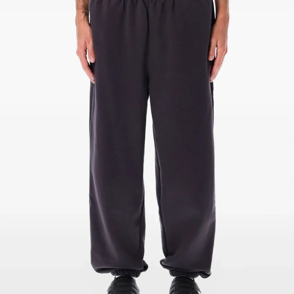 Спортивные брюки с нашивкой-логотипом