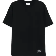 Футболка с нашивкой-логотипом