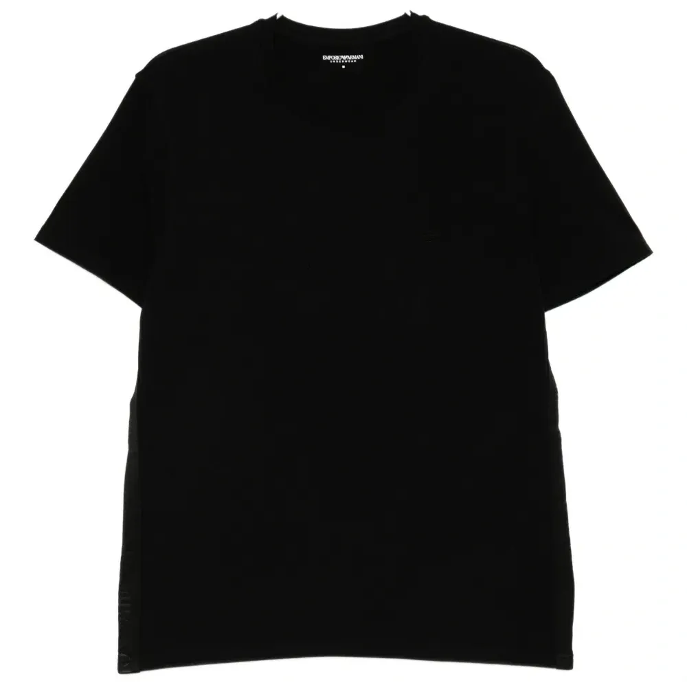 Футболка с логотипом