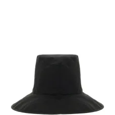 Шляпа с расширяющимися полями