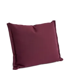 Декоративная подушка с отделкой плисе