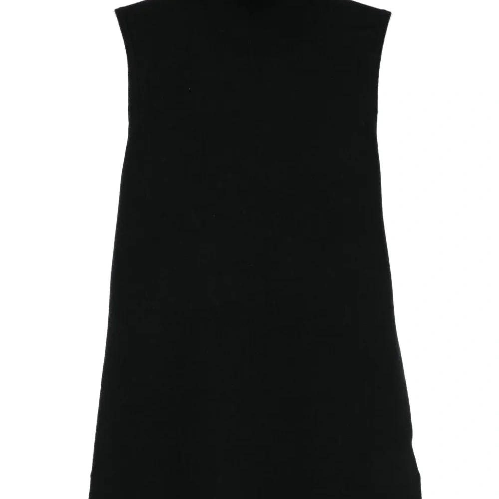 Водолазка без рукавов