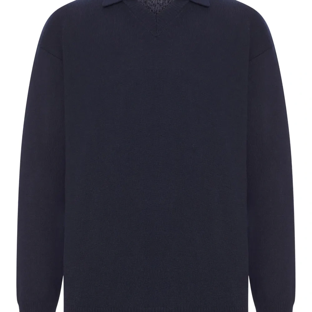 Шерстяной свитер с воротником поло