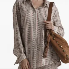 Рубашка с узором в елочку