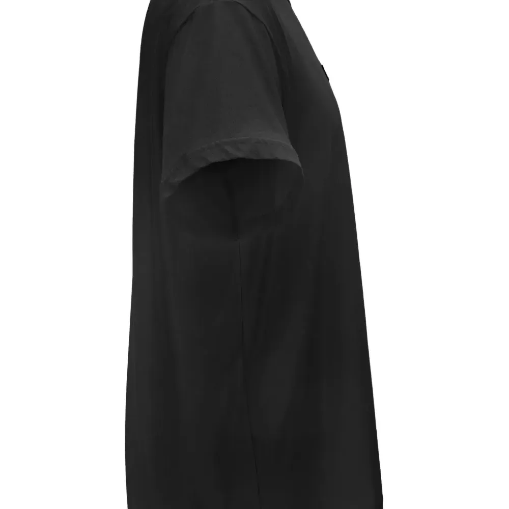 Футболка с нашивкой-логотипом