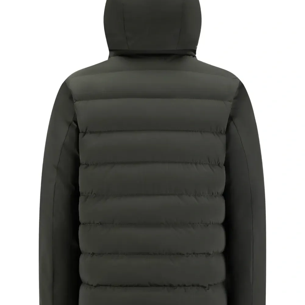 Стёганая куртка с капюшоном