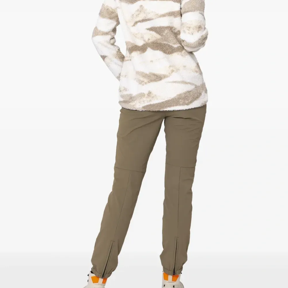 Куртка на молнии с капюшоном