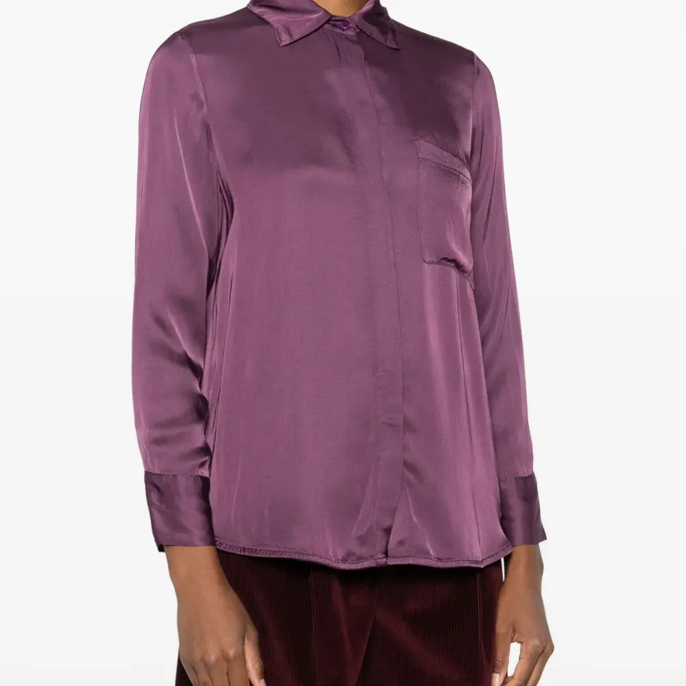 Рубашка с карманом