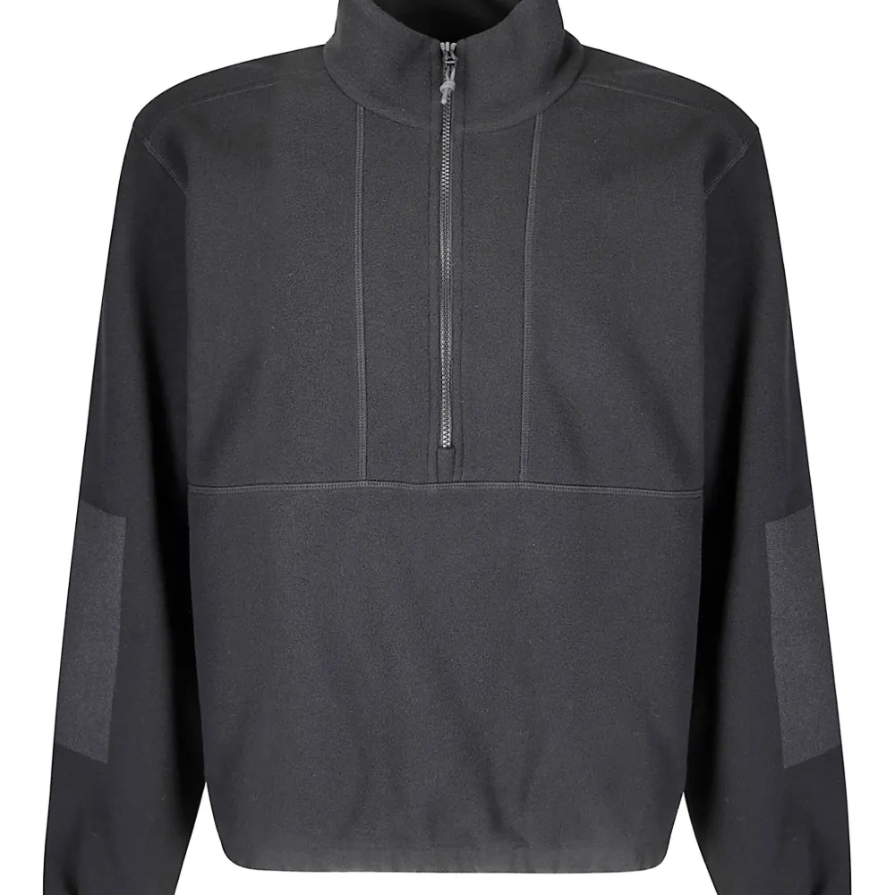 Свитер с воротником на молнии