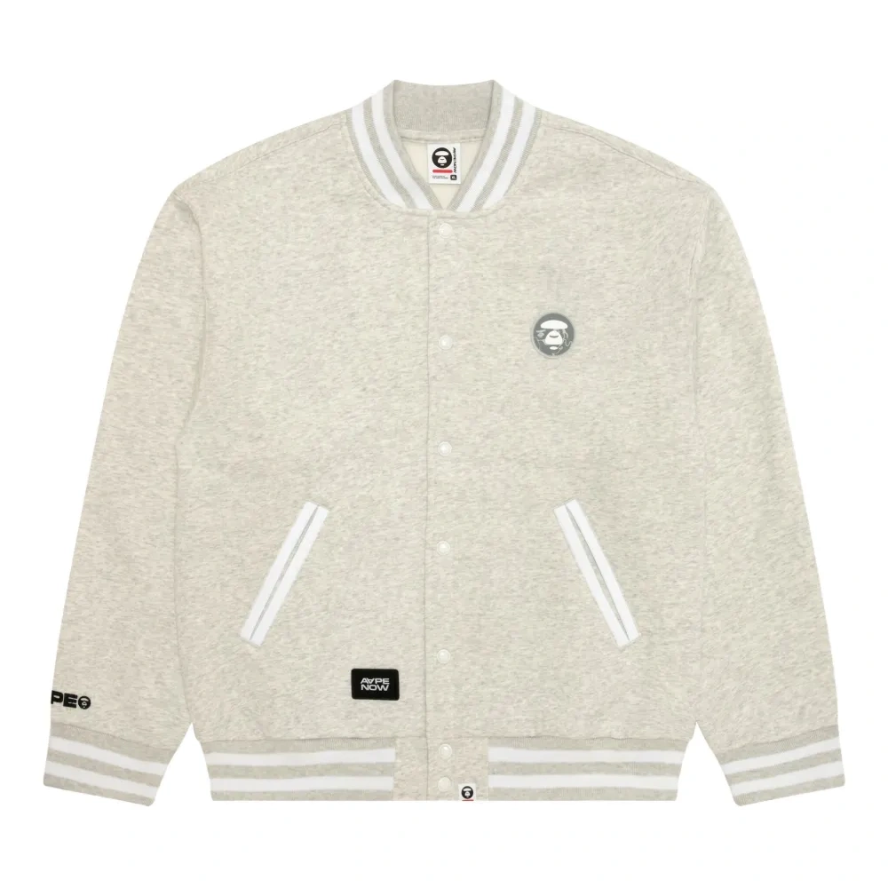 Бомбер с нашивкой-логотипом