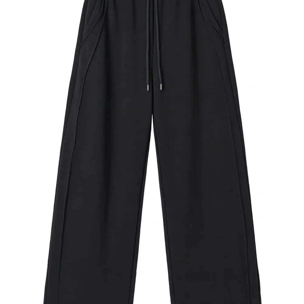 Брюки со швами