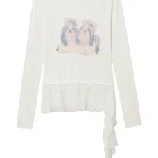 Футболка с оборками и принтом