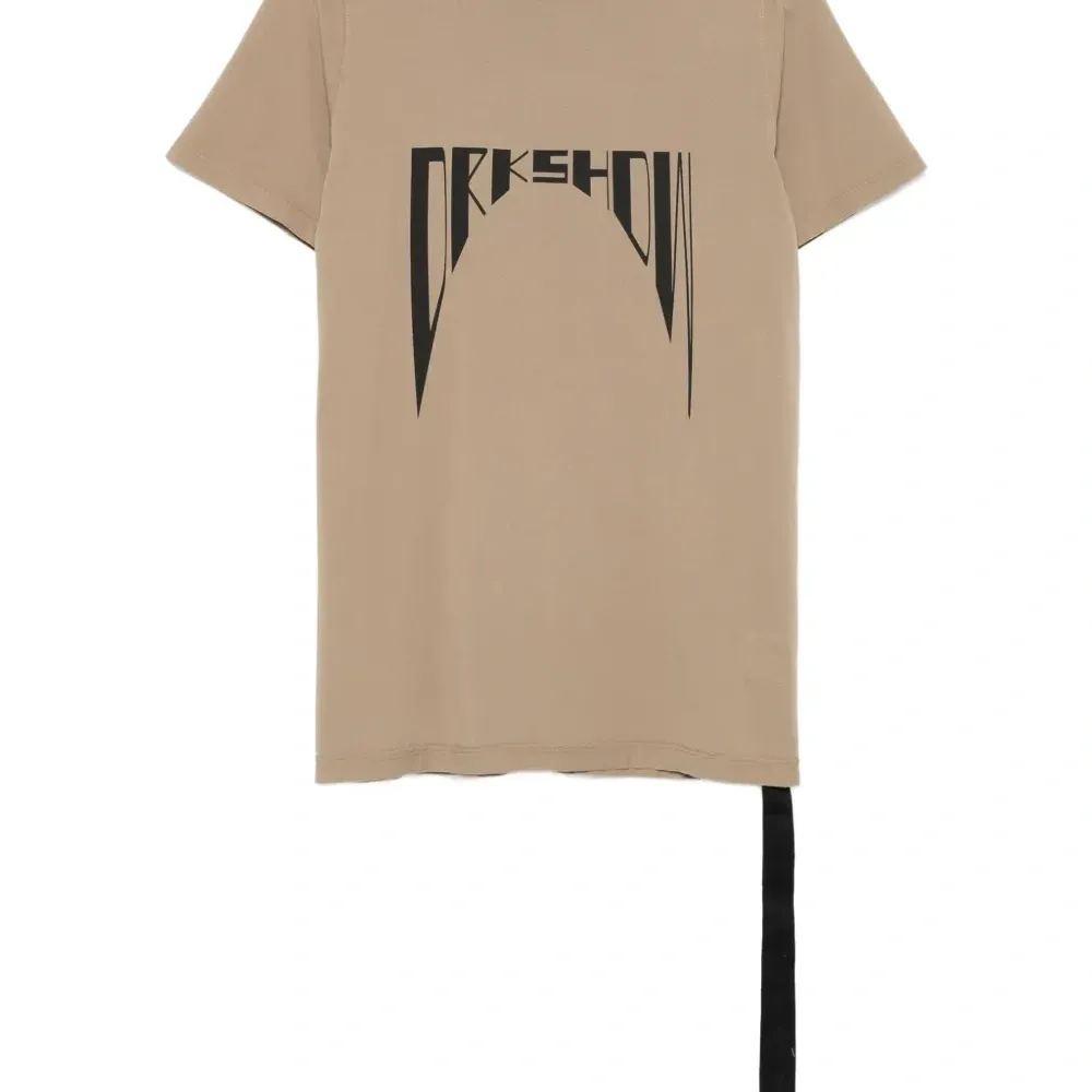 Футболка с графичным принтом