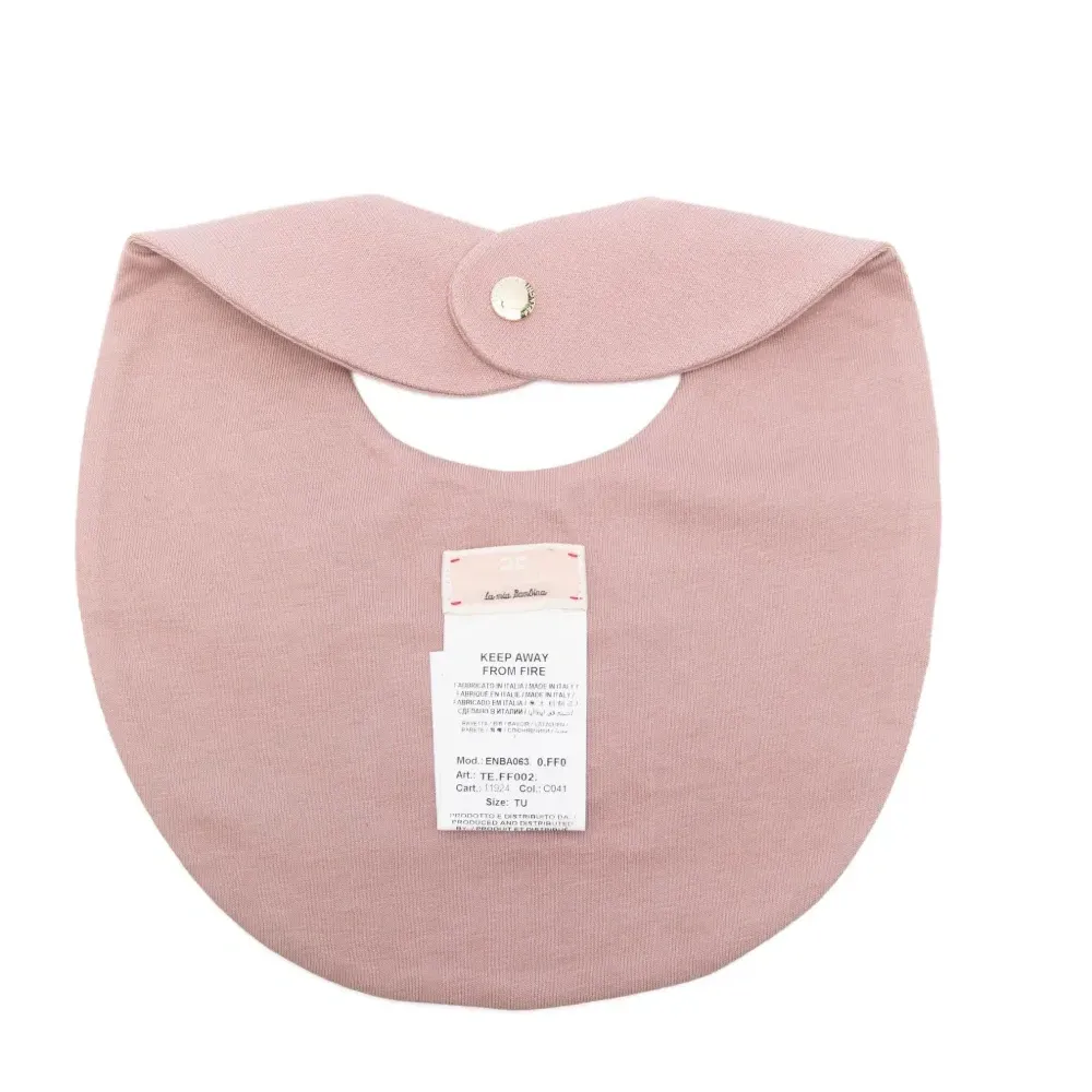 Нагрудник с вышитым логотипом