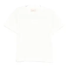 Футболка с вышитым логотипом