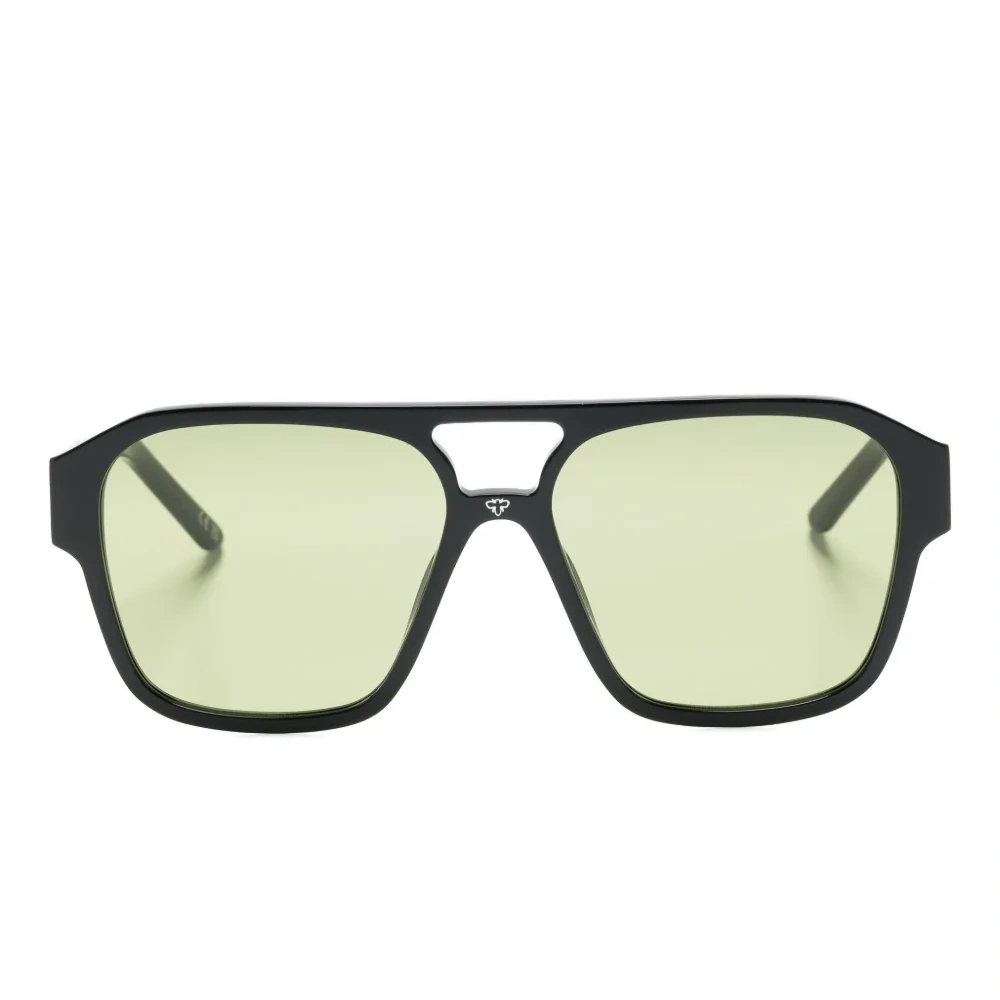 Солнцезащитные очки-пилоты